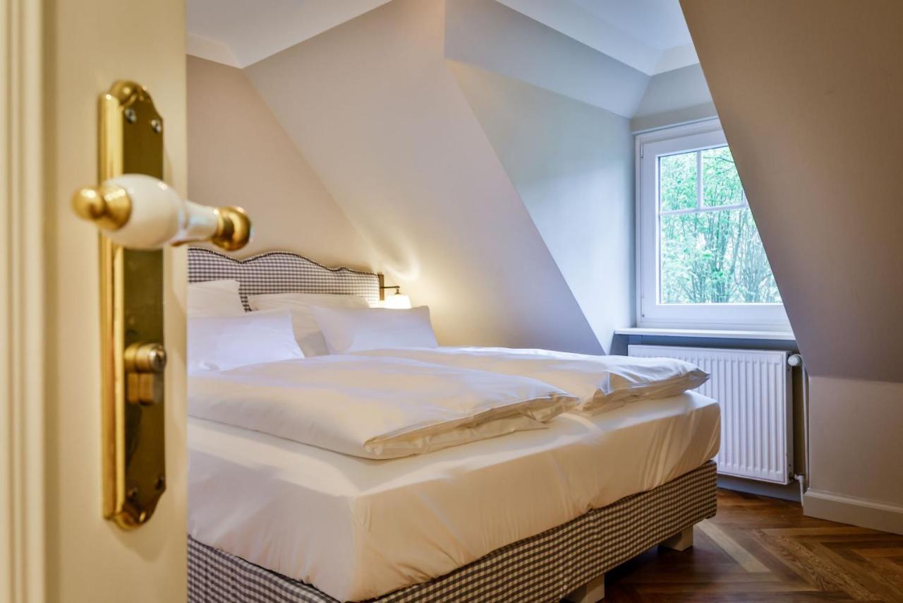 Mimosa House Hotel