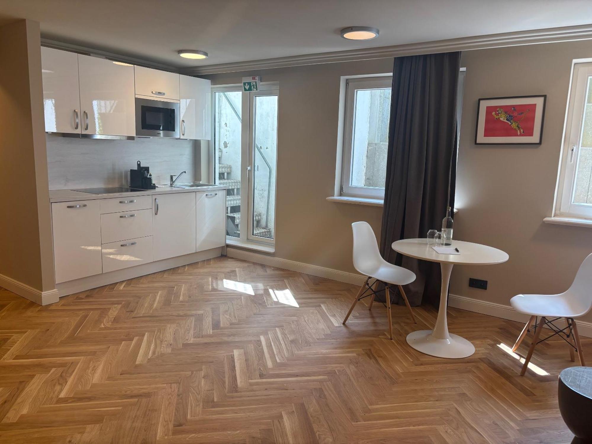 Hotel Mimosa House 4*